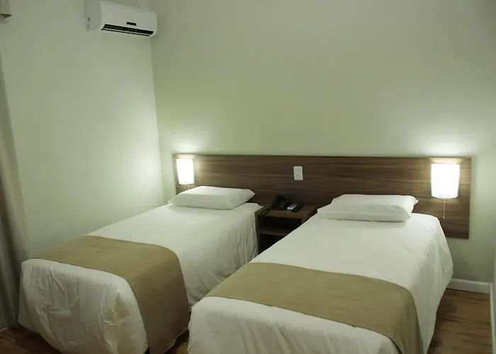 Acores Premium- 5 Minutos Do Moinhos De Vento Hotel