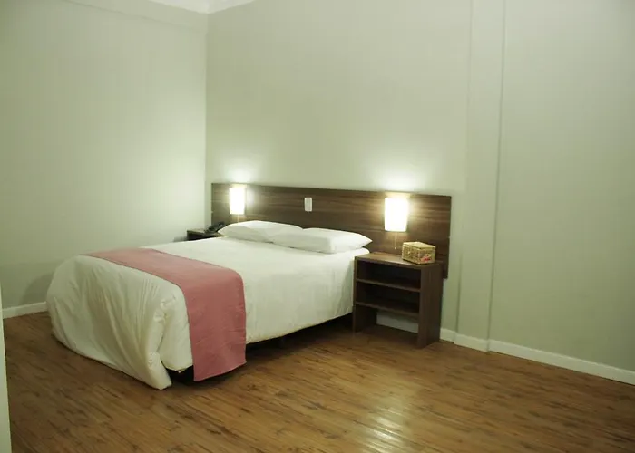 Acores Premium- 5 Minutos Do Moinhos De Vento Hotel Porto Alegre